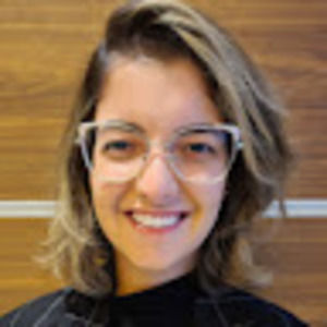 Meet your Posher, Maria eduarda